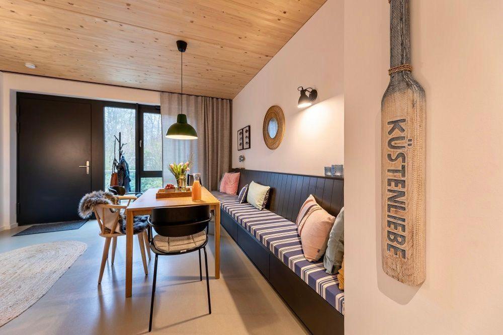 De-Ole-School-Kuestenliebe-Maisonette-Whg-15 Hohwacht Exteriör bild